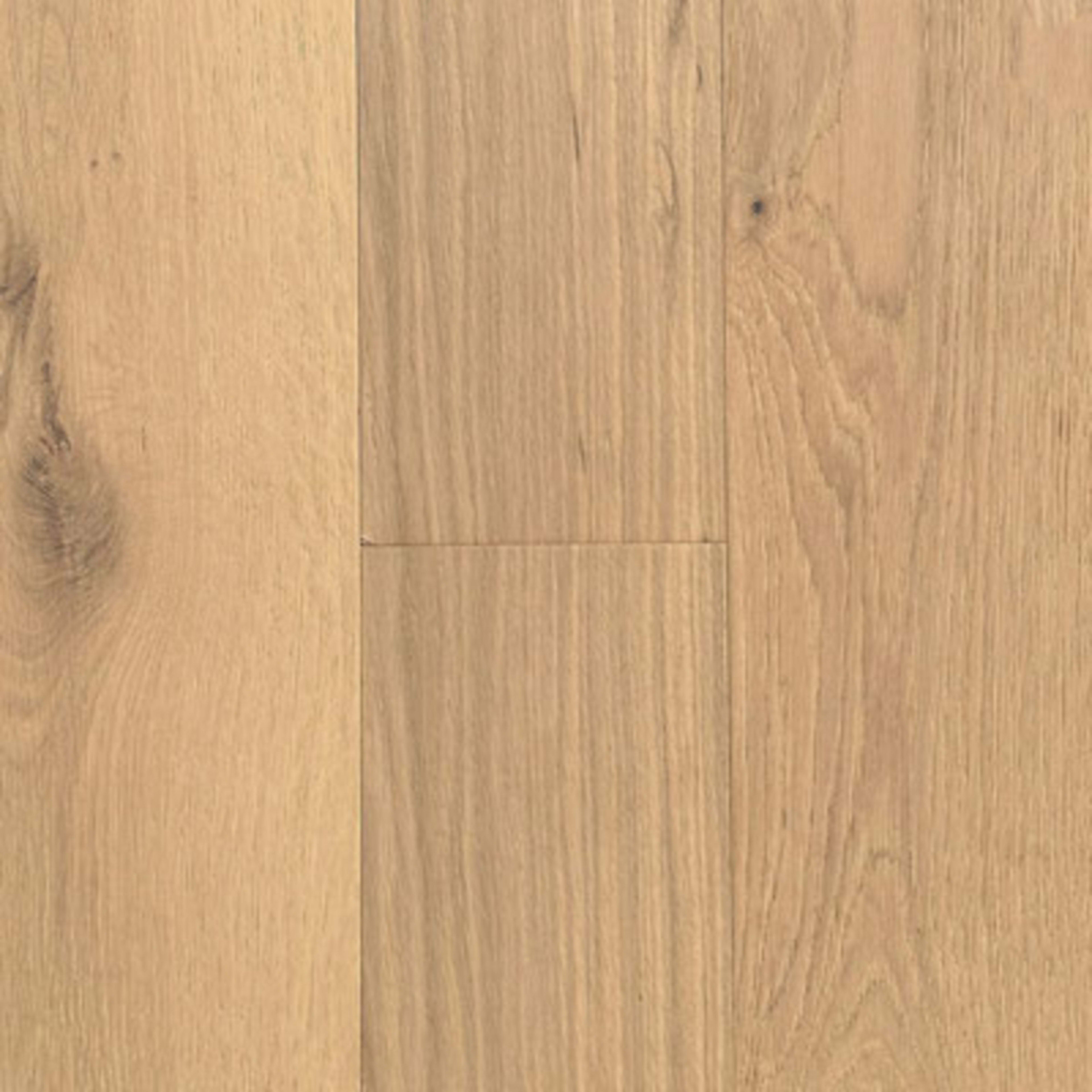 Nichols Hills in Prosecco Hardwood
