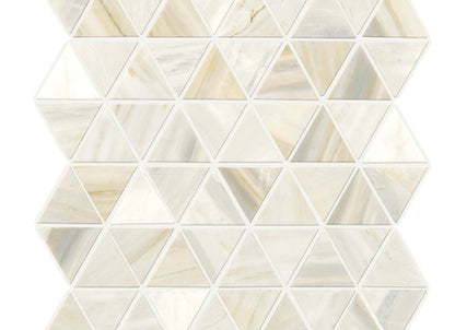 Pietra Divina in Namaste Triangle