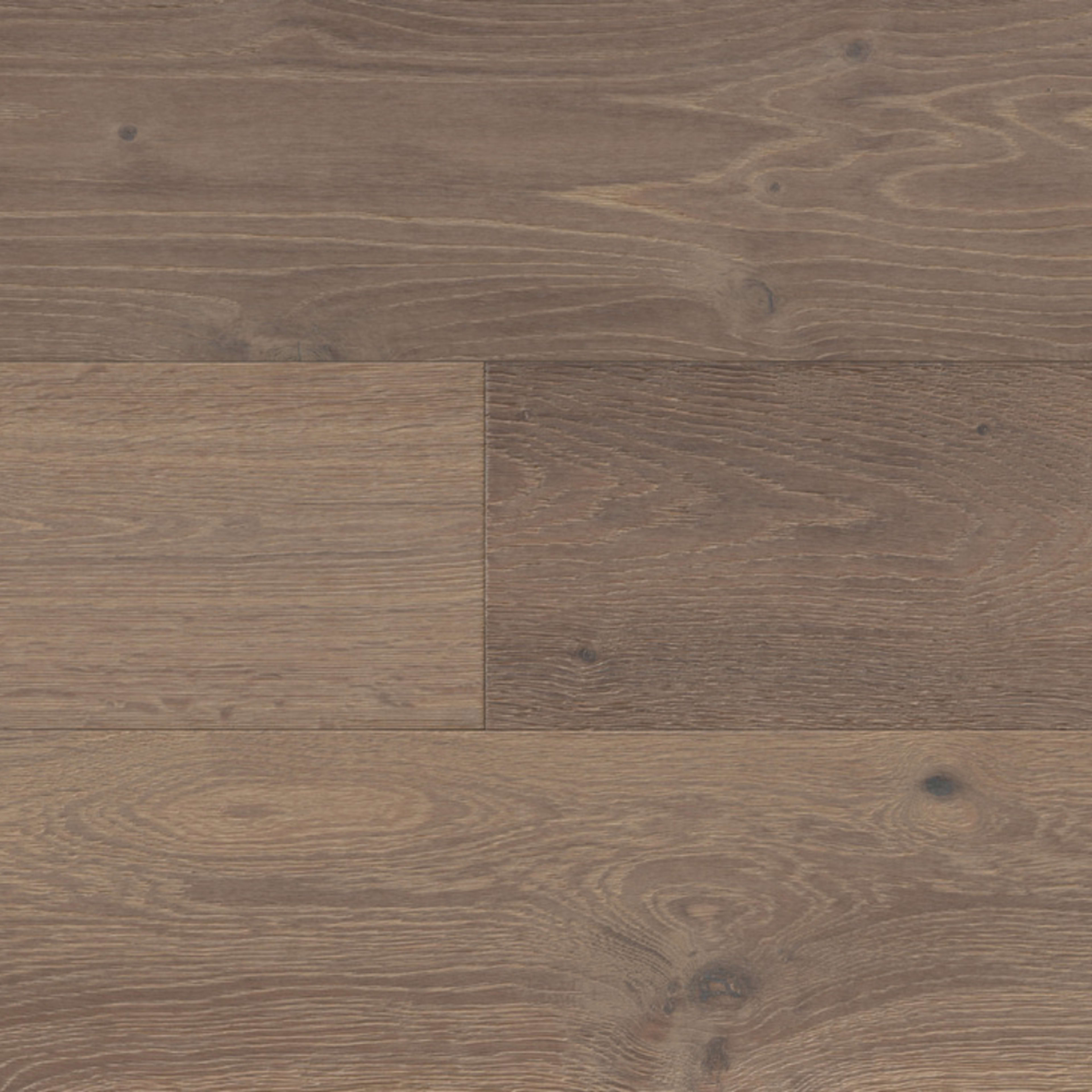 Rivervail in Northport Hardwood