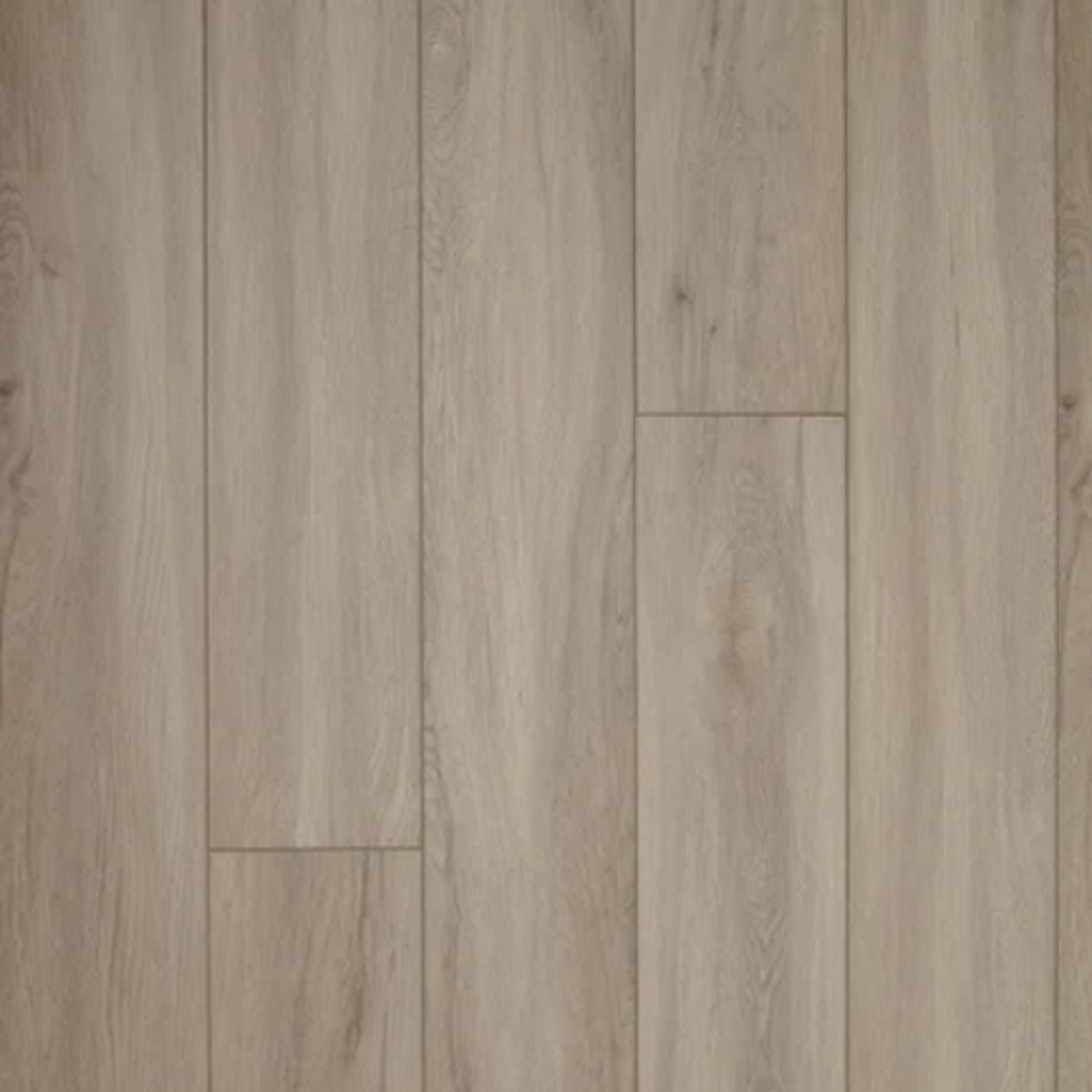 7 Series - Oakley in Hazelnut Luxury Vinyl