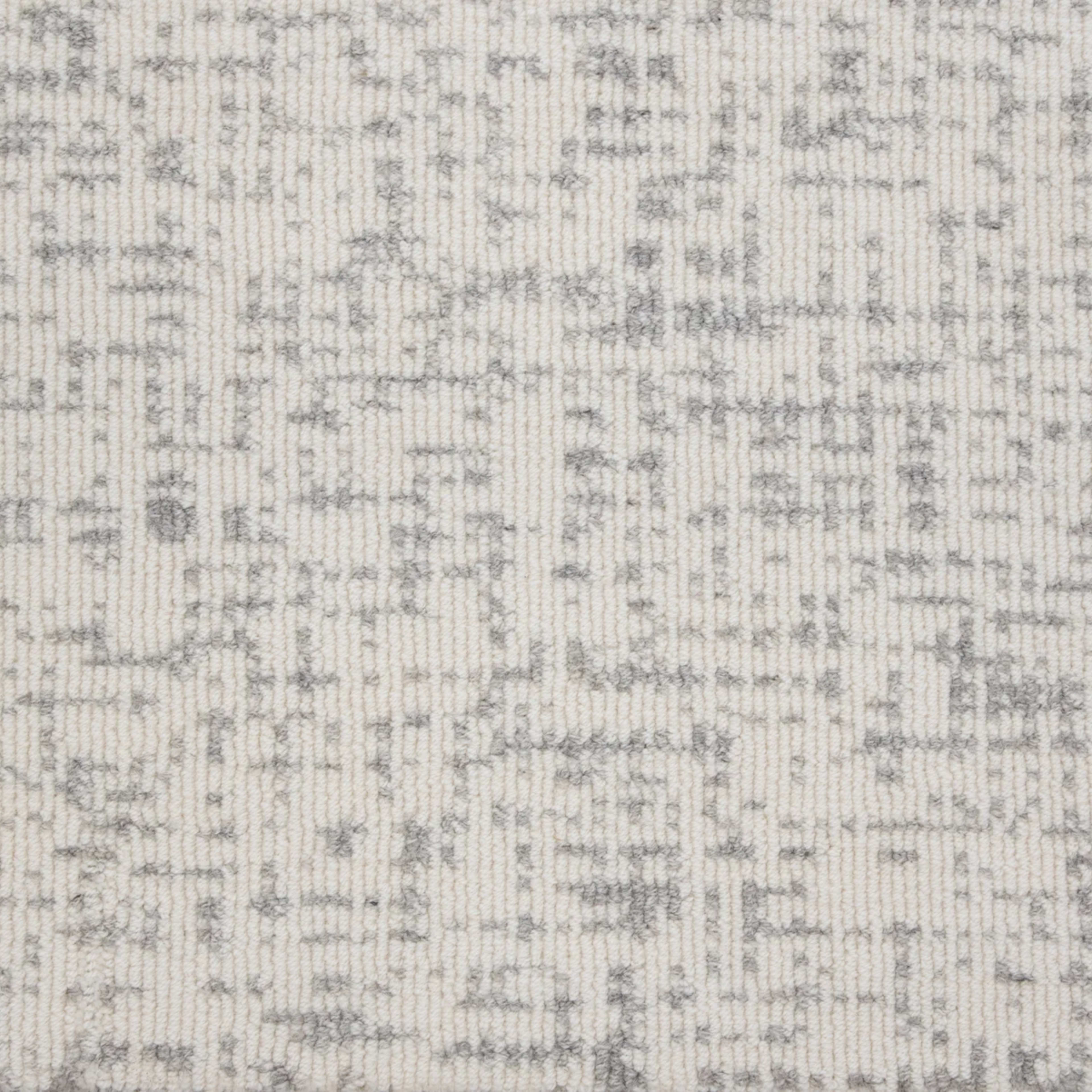 Pepe in Ivory Carpet