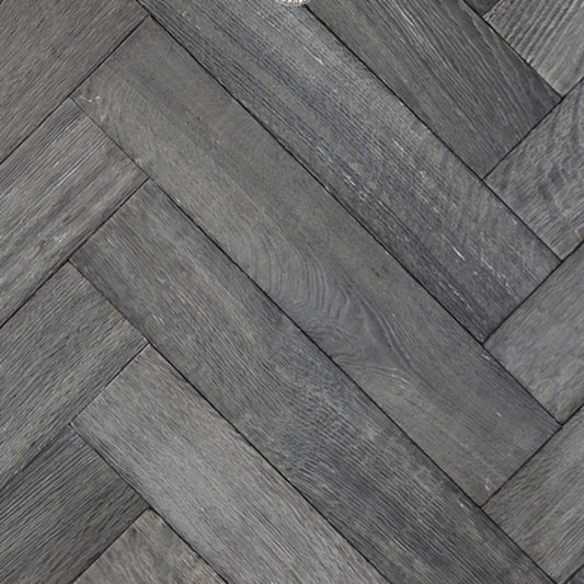 Herringbone Custom in Hr001 Hardwood