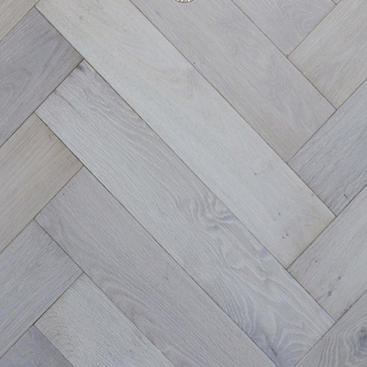 Herringbone Custom in Hr18321 Hardwood