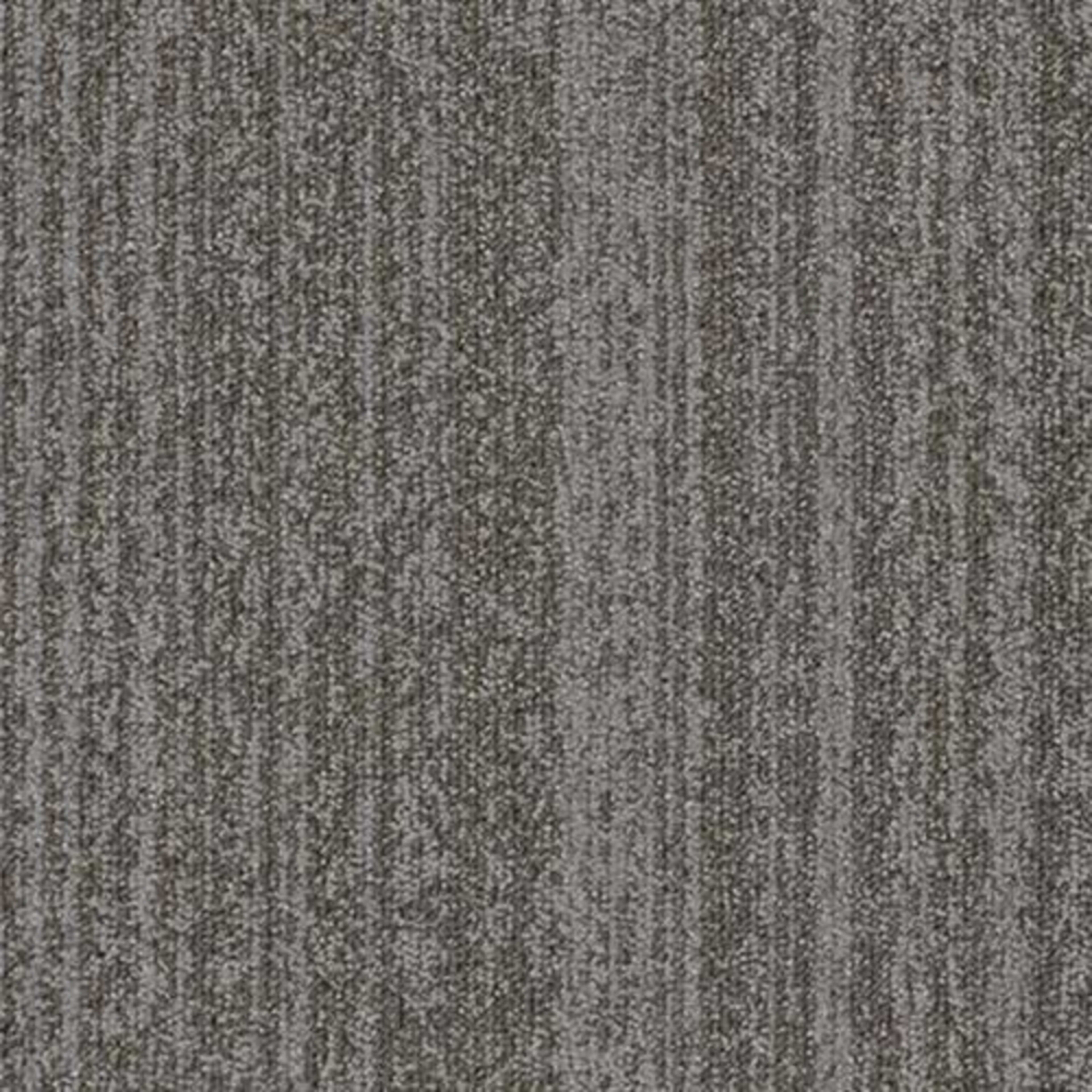 Common Thread in Platinum Blend Carpet Tile
