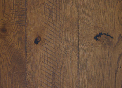 Carved Cottage Oak in Hillside