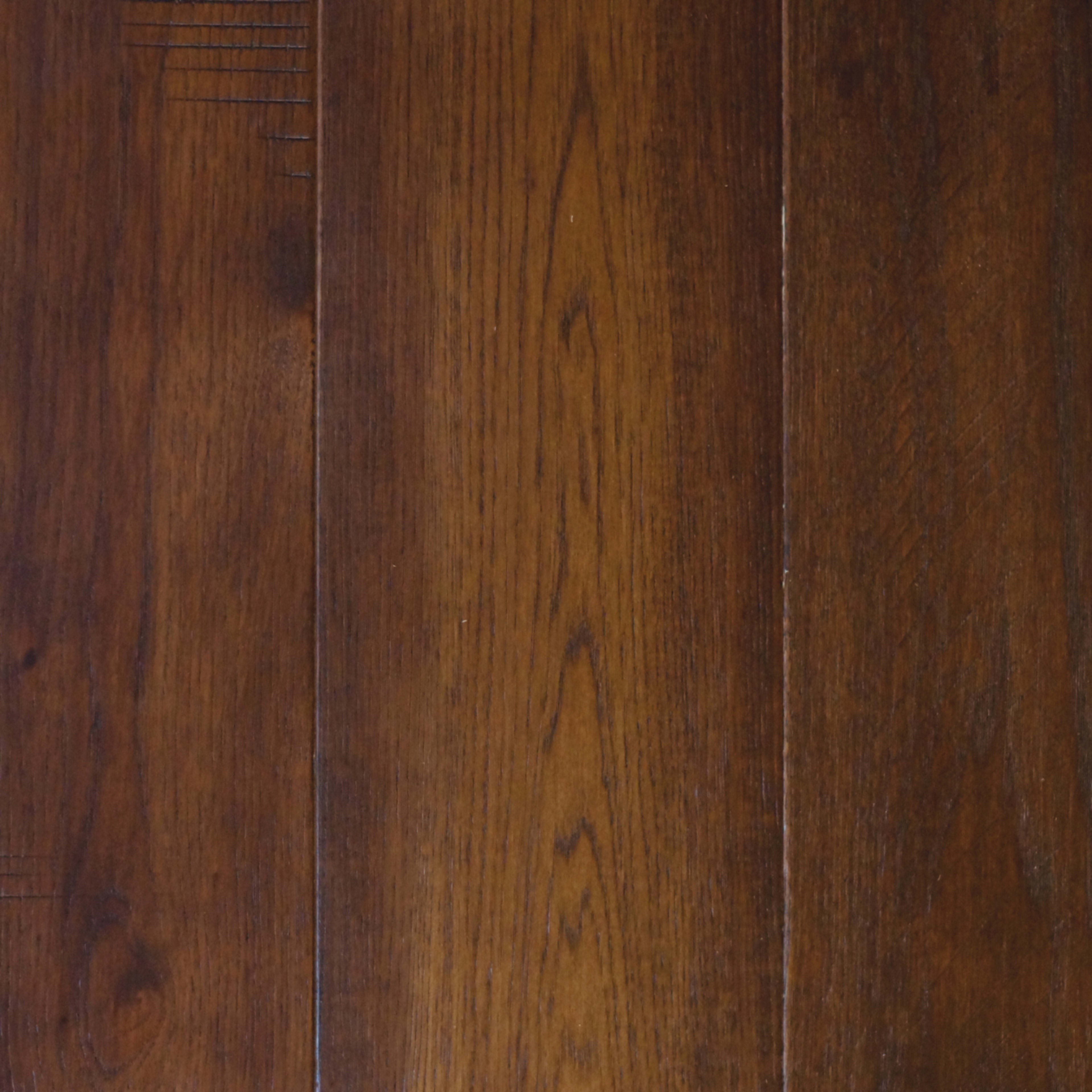 Carved Cottage Hickory in Lodge Hardwood