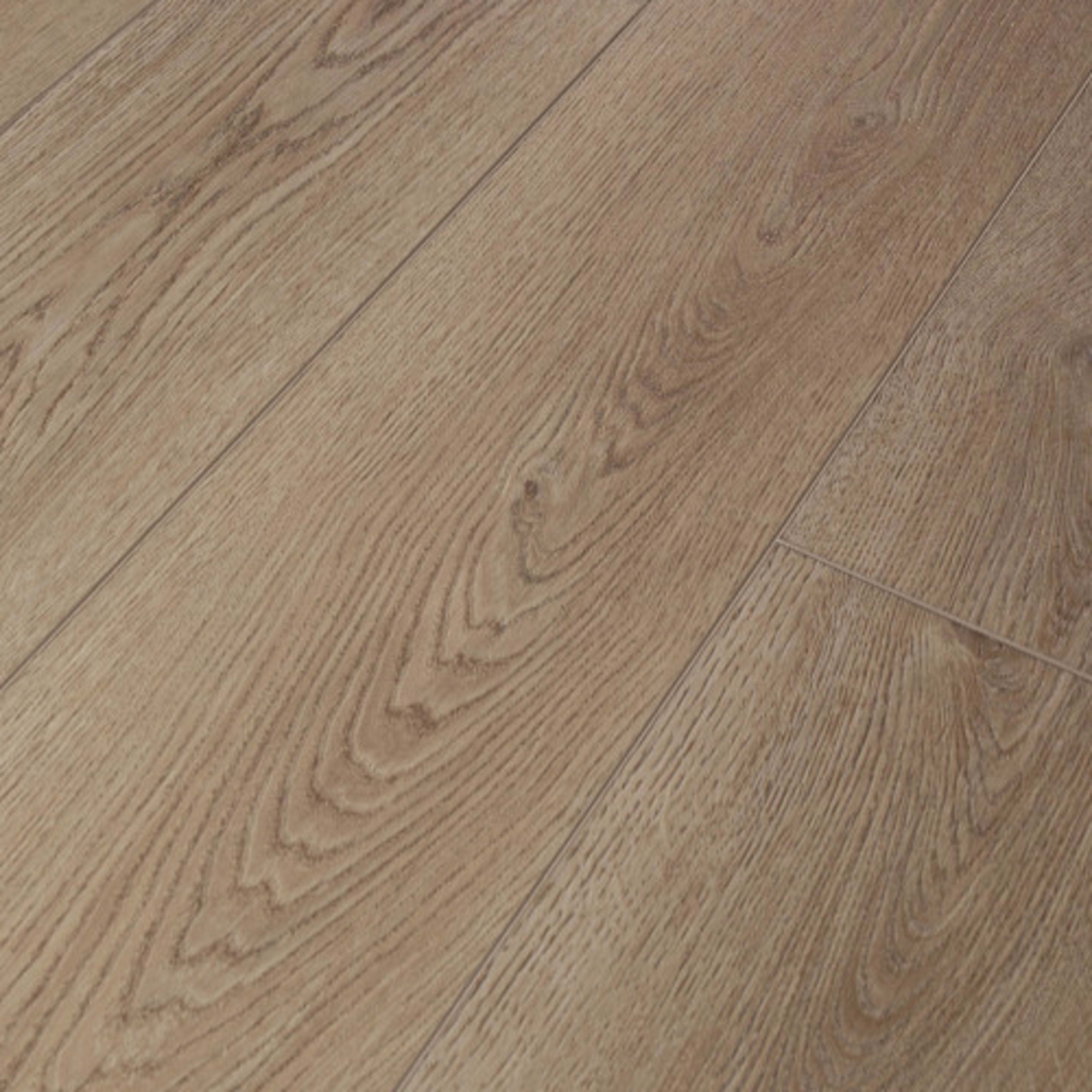 Ct Org Prem 3/4 in Smoky Oak Luxury Vinyl