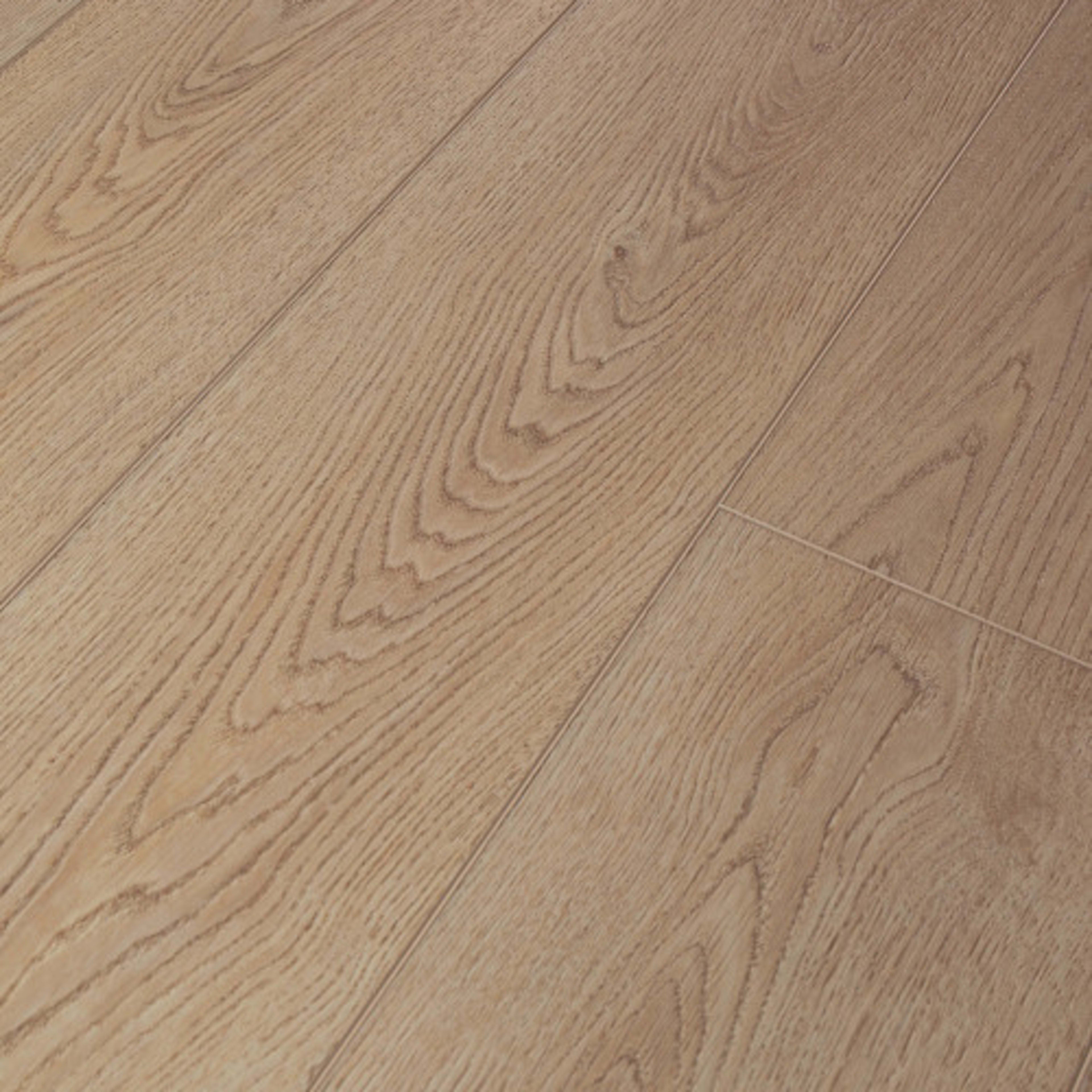 Ct Org Prem 3/4 in Natural Linen Oak Luxury Vinyl
