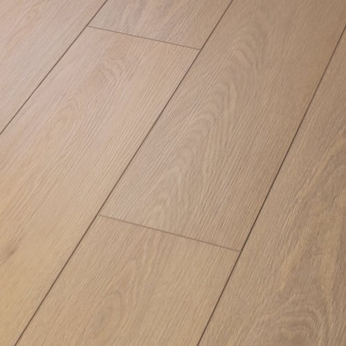 DISTINCTION PLUS in Timeless Oak