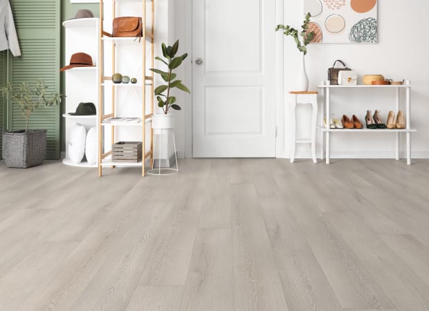 Starting Line in Moonstone Grey