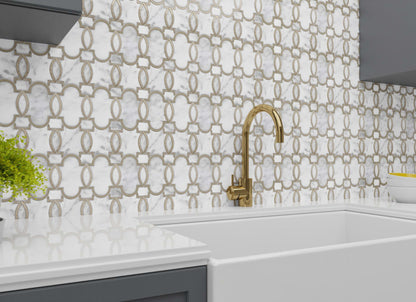 Panache in Gilt Garland