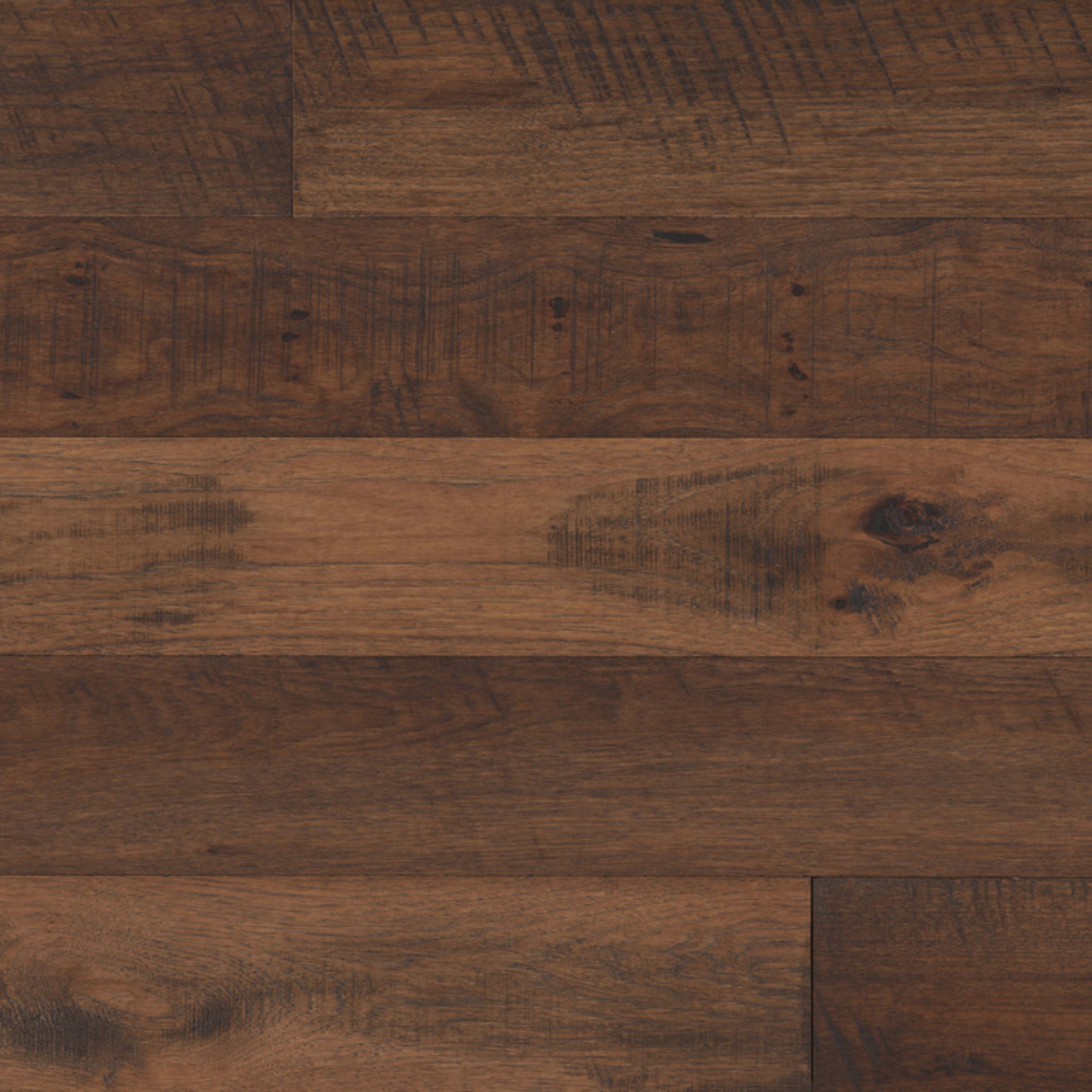 Saybrook in Windpoint - Reclaimed Hardwood