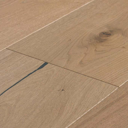 Couture: Katwalk in Barcelona Hardwood