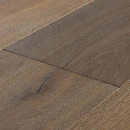 Couture: Katwalk in Seoul Hardwood